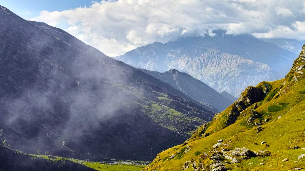 Is Jalsu Pass Trek Difficult? โ Altitude & Safety