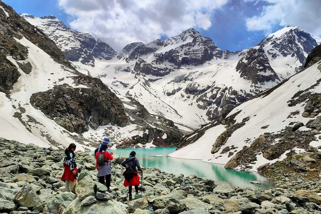Is Tulian Lake Trek Difficult? — Altitude & Safety