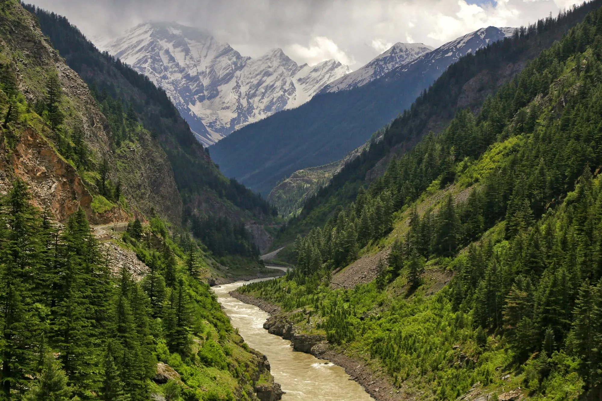 Is Chandrabhaga Glacier Trek Difficult? โ Altitude & Safety