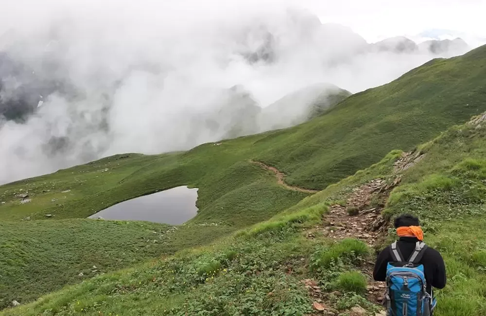 Bisuri Tal Trek
