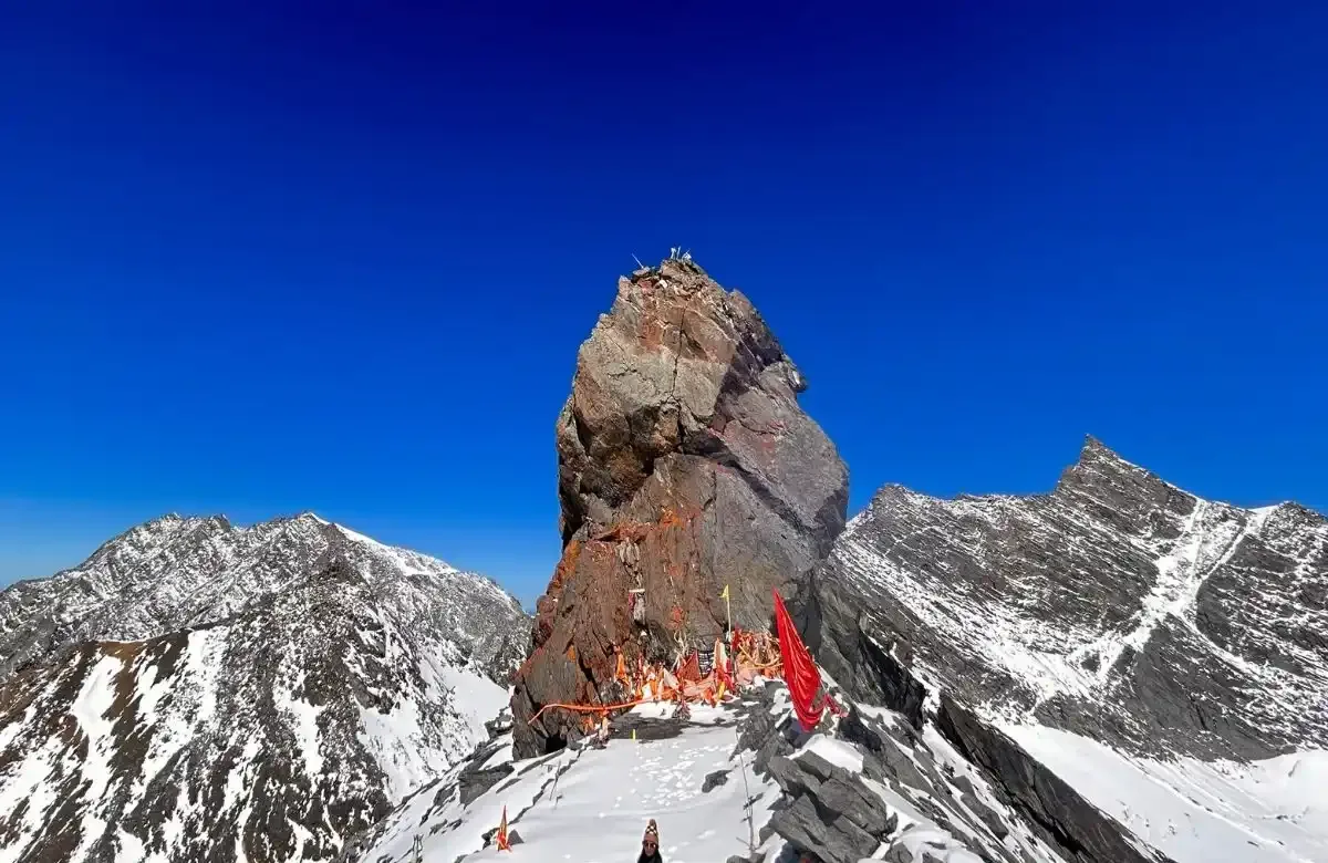 Kinnaur Kailash Trek