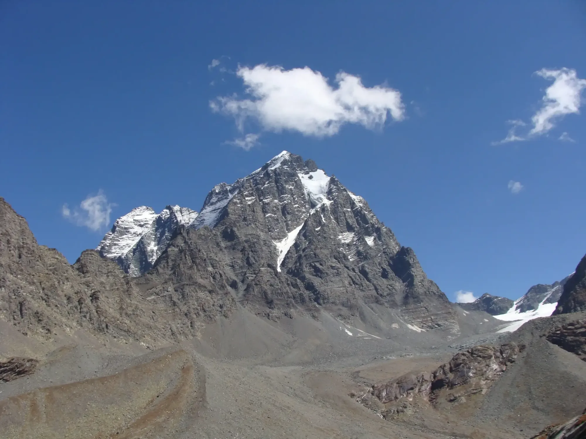 Manimahesh Kailash Parikrama Trek