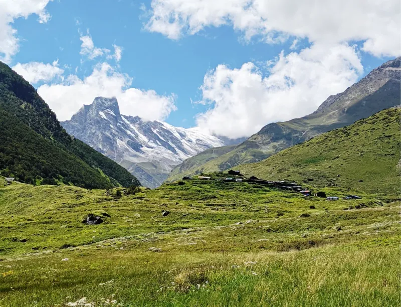 Bankatiya Base Camp Trek